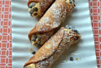 Easy and Delicious Pumpkin Cannoli